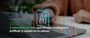 Mano sobre teclado con holograma de IA, representando el uso de inteligencia artificial en industrias chilenas.